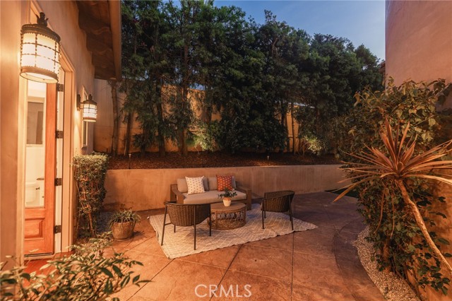 Detail Gallery Image 52 of 74 For 113 S Herrin, Manhattan Beach,  CA 90266 - 5 Beds | 4/1 Baths