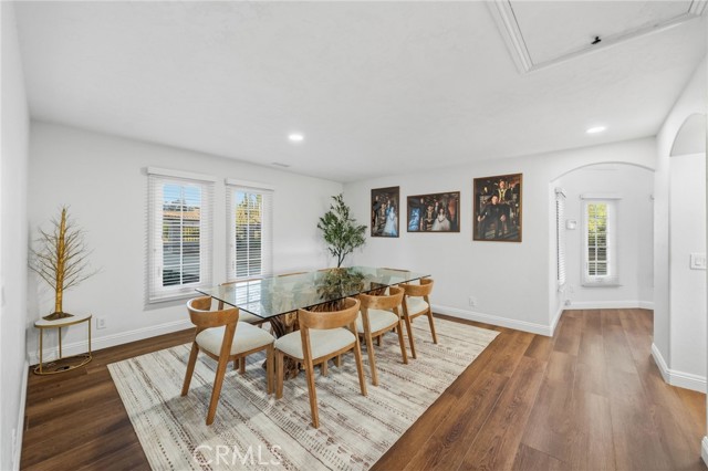 Detail Gallery Image 25 of 75 For 40900 via Los Altos, Temecula,  CA 92591 - 6 Beds | 5 Baths