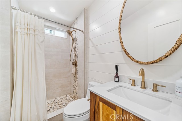 Detail Gallery Image 26 of 48 For 262 Mayflower Dr, Newport Beach,  CA 92660 - 2 Beds | 2 Baths