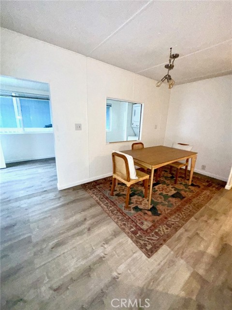 Detail Gallery Image 10 of 12 For 80 Huntington Street #712,  Huntington Beach,  CA 92646 - 2 Beds | 1 Baths