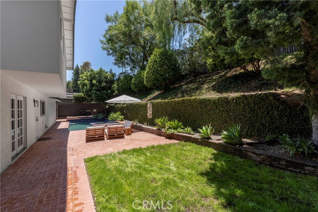 22608 Crespi Street, Woodland Hills CA: https://media.crmls.org/medias/d36407e1-5908-4192-ad46-b206717dc6c9.jpg