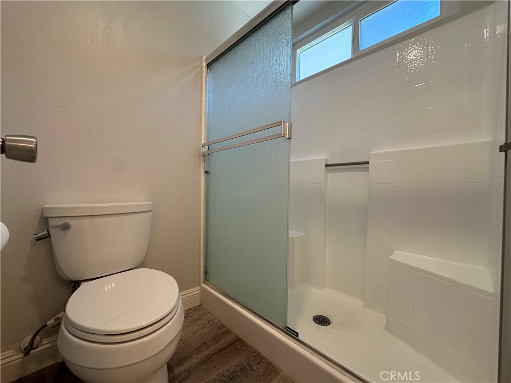https://media.crmls.org/medias/d3649853-9bd7-40d1-85d4-29d4fffdcc0a.jpg?preset=X-Large