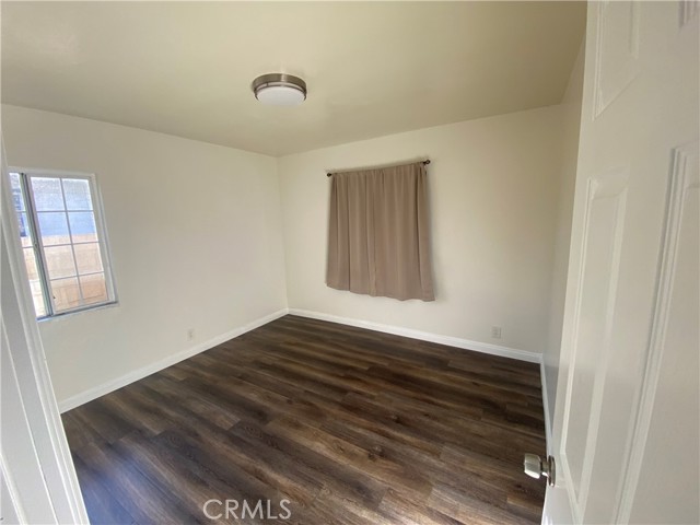 Detail Gallery Image 11 of 31 For 1206 W Mcfadden Ave, Santa Ana,  CA 92707 - 4 Beds | 2 Baths