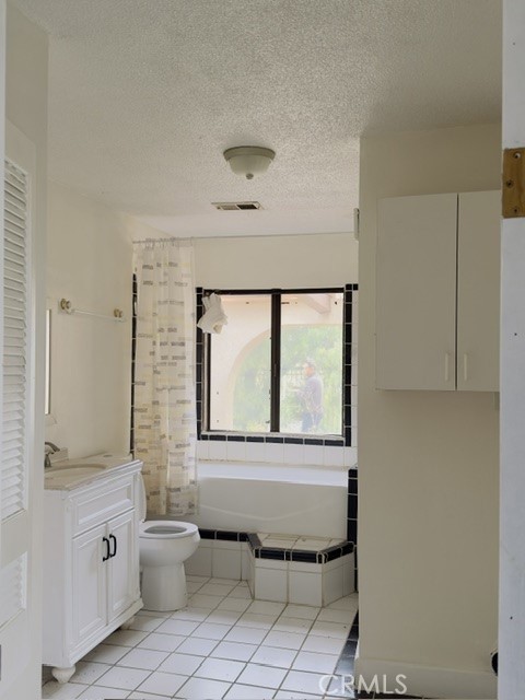 Detail Gallery Image 22 of 28 For 11480 Tiffany Ln, Moreno Valley,  CA 92557 - 4 Beds | 2/1 Baths