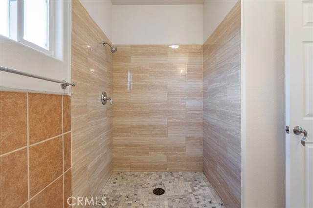 Detail Gallery Image 24 of 40 For 3139 E Clay Ave, Fresno,  CA 93702 - 3 Beds | 2 Baths