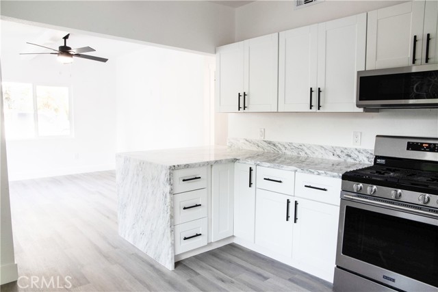Detail Gallery Image 5 of 22 For 1369 Larkin Rd, Gridley,  CA 95948 - 2 Beds | 1 Baths