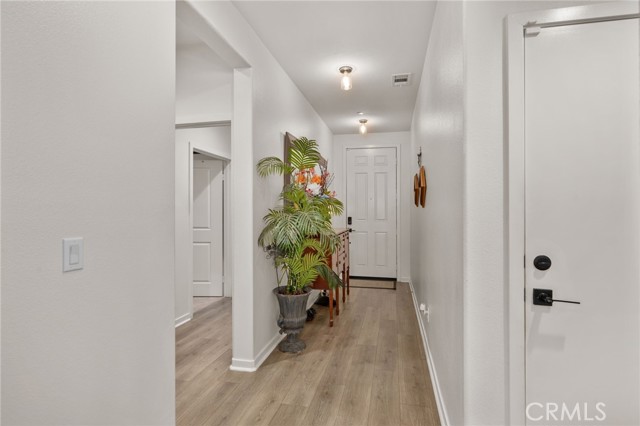 Detail Gallery Image 4 of 44 For 5246 Denali Ct, Fontana,  CA 92336 - 4 Beds | 4 Baths