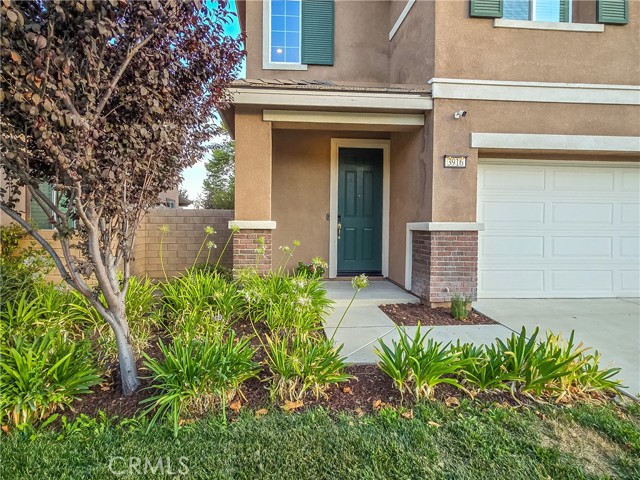 Detail Gallery Image 3 of 50 For 3916 Rosena Ranch Rd, San Bernardino,  CA 92407 - 4 Beds | 2/1 Baths