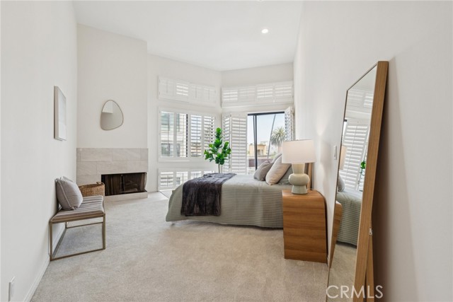 Detail Gallery Image 4 of 25 For 750 S Bundy Dr #304,  Los Angeles,  CA 90049 - 2 Beds | 2/1 Baths