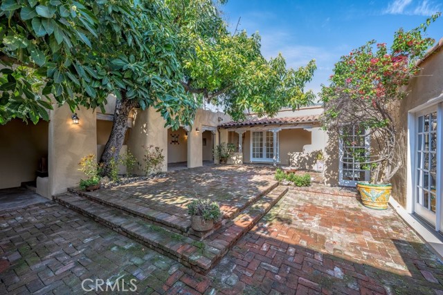 Detail Gallery Image 21 of 41 For 281 San Gabriel Ct, Sierra Madre,  CA 91024 - 4 Beds | 2 Baths