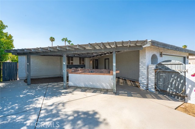 76796 Oklahoma Avenue, Palm Desert CA: https://media.crmls.org/medias/d36952c2-9fd9-4695-b140-5cb8e5ec7ec2.jpg