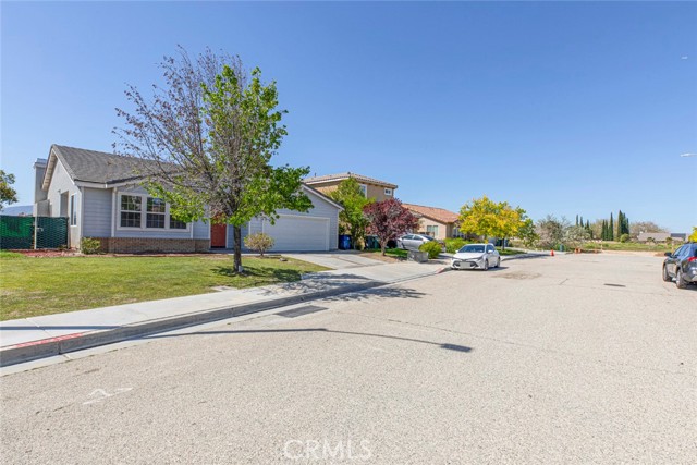 Detail Gallery Image 32 of 36 For 3716 W Avenue J7, Lancaster,  CA 93536 - 4 Beds | 2 Baths