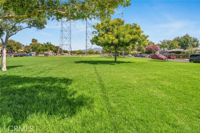 Detail Gallery Image 42 of 42 For 1343 N Whitnall Hwy, Burbank,  CA 91505 - 3 Beds | 2 Baths