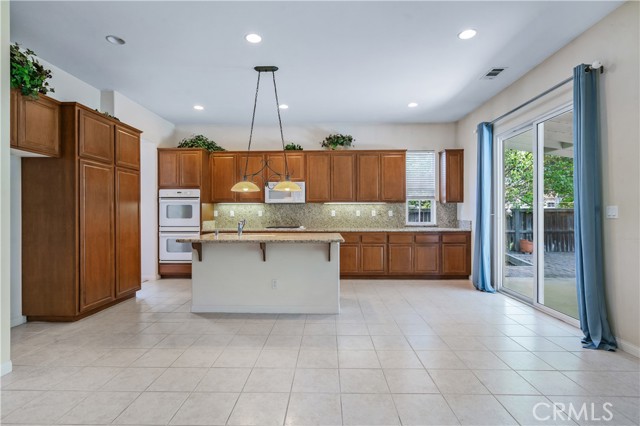 Detail Gallery Image 10 of 47 For 2612 Silverwood Way, Paso Robles,  CA 93446 - 3 Beds | 2 Baths