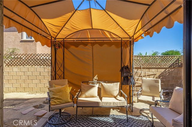 37137 Firethorn Street, Palmdale CA: https://media.crmls.org/medias/d36bf367-9ac6-4243-ba3d-9e813c07879a.jpg