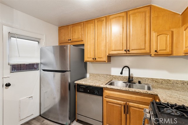 Detail Gallery Image 20 of 29 For 17041 17041 Roscoe Blvd. #4, Northridge,  CA 91325 - 2 Beds | 2 Baths