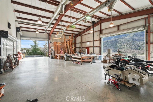 Detail Gallery Image 7 of 36 For 3212 Mt Pinos, Frazier Park,  CA 93225 - 4 Beds | 2/1 Baths