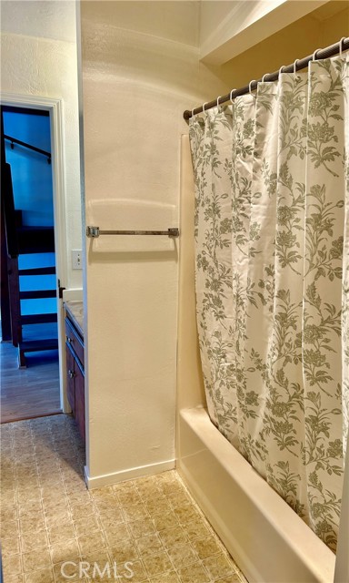 1401 Nault Avenue, Cambria CA: https://media.crmls.org/medias/d36c7f77-377d-42e1-acf8-64746dd2b613.jpg