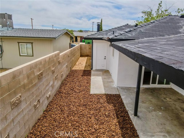 Detail Gallery Image 9 of 38 For 1040 W Coronado Ave, Ridgecrest,  CA 93555 - 3 Beds | 2 Baths