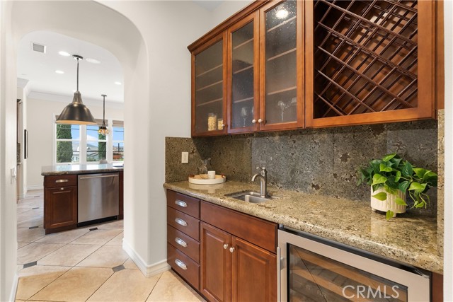 27502 Paseo Boveda, San Juan Capistrano CA: https://media.crmls.org/medias/d36cca60-a1a4-4475-98c2-3e85a73b7ff0.jpg