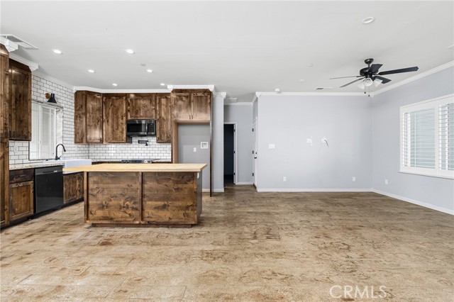 Detail Gallery Image 7 of 58 For 930 Kinder Cir, Orland,  CA 95963 - 3 Beds | 2 Baths