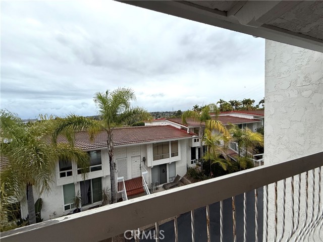 Detail Gallery Image 5 of 41 For 2315 Caringa #51,  Carlsbad,  CA 92009 - 2 Beds | 2 Baths