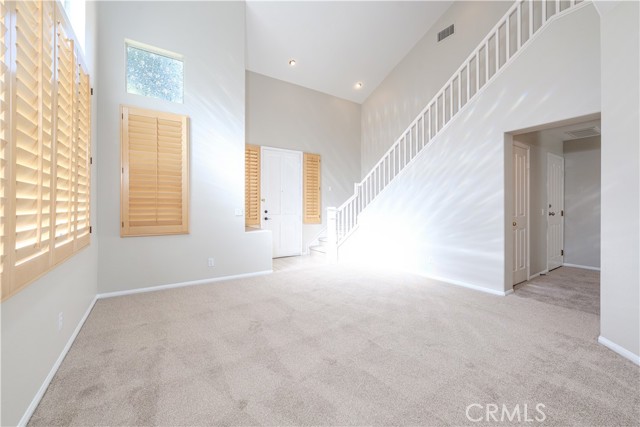 Detail Gallery Image 4 of 35 For 12430 N Lacoste, Tustin,  CA 92782 - 3 Beds | 2/1 Baths