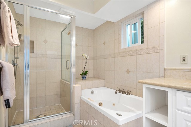4077 Rousseau Lane, Palos Verdes Peninsula, California 90274, 3 Bedrooms Bedrooms, ,2 BathroomsBathrooms,Residential,For Sale,Rousseau,SB25236323