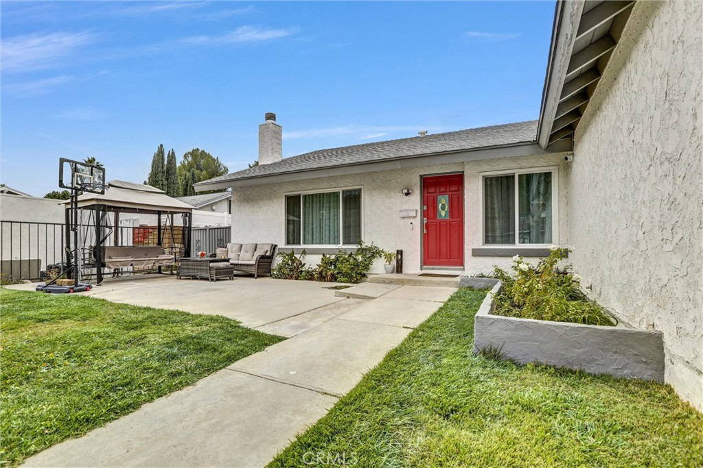 MLS #SR25263191 image #3