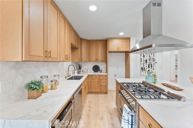 Detail Gallery Image 18 of 49 For 57 S Grand Oaks Ave, Pasadena,  CA 91107 - 3 Beds | 2 Baths