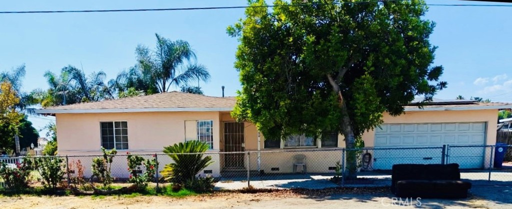 8560 Buckeye Drive