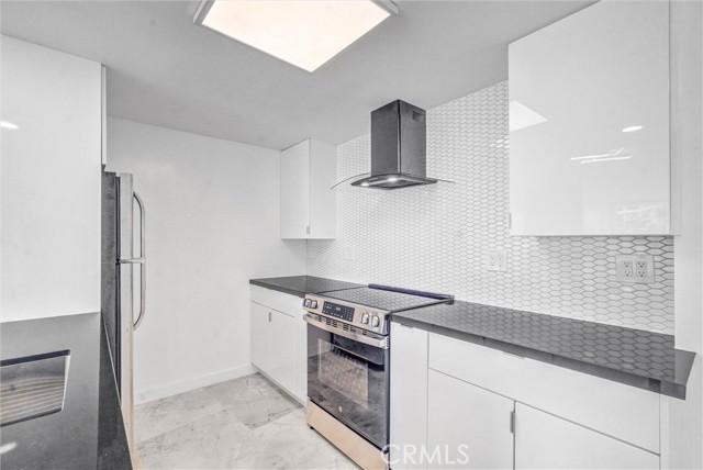Detail Gallery Image 15 of 43 For 700 E Ocean Bld #1103,  Long Beach,  CA 90802 - 1 Beds | 1/1 Baths