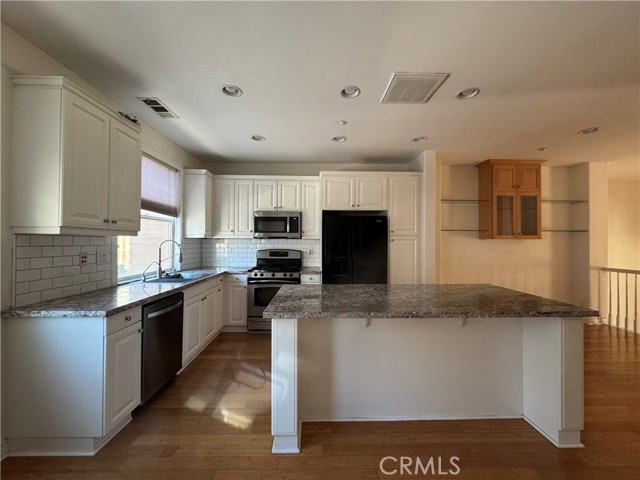 Detail Gallery Image 13 of 39 For 19 Arlington St, Ladera Ranch,  CA 92694 - 2 Beds | 2/1 Baths