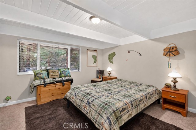 26485 Sugar Cone Ln., Twin Peaks, CA 92391