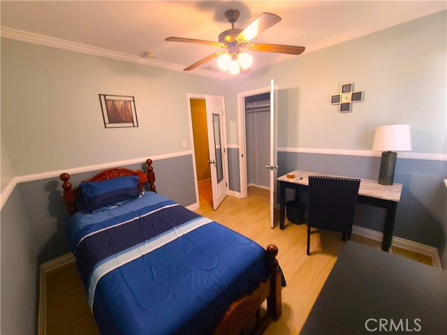 13835 Greenstone Avenue photo 18