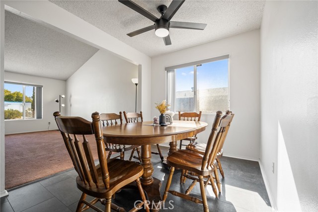 Detail Gallery Image 11 of 52 For 6010 Sunburst St, Joshua Tree,  CA 92252 - 3 Beds | 2 Baths