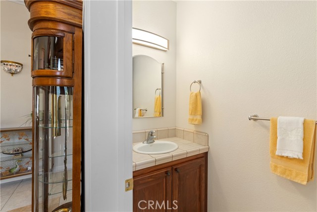 Detail Gallery Image 10 of 69 For 6795 E Highway 20, Lucerne,  CA 95458 - 4 Beds | 3/1 Baths