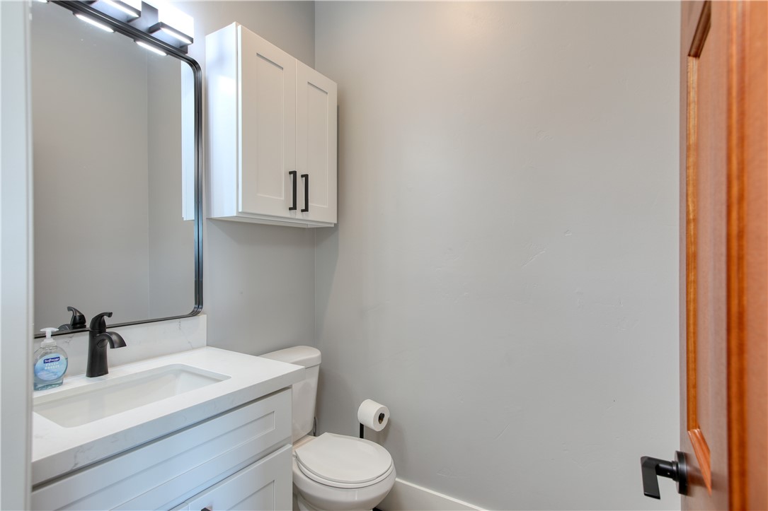 Detail Gallery Image 20 of 55 For 1925 Richard Ave, Cambria,  CA 93428 - 3 Beds | 2/1 Baths