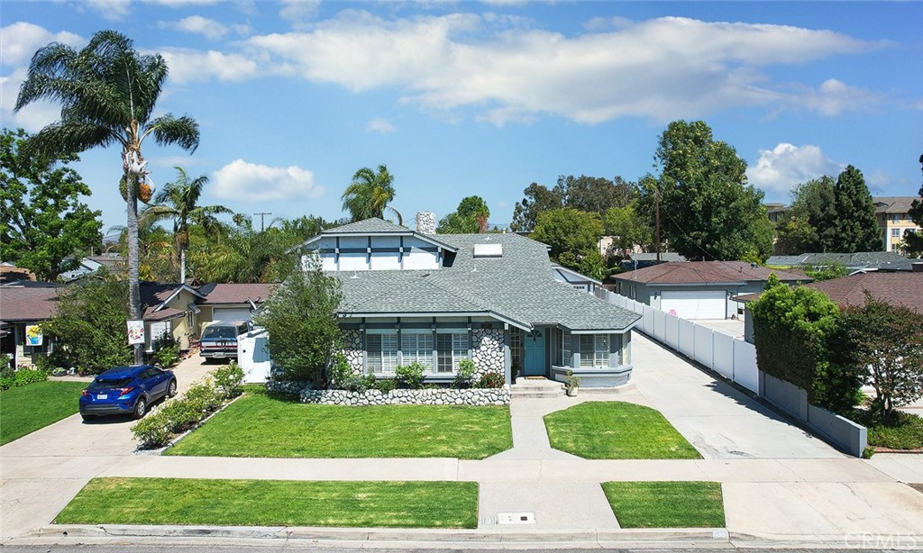 633 N Orange Street