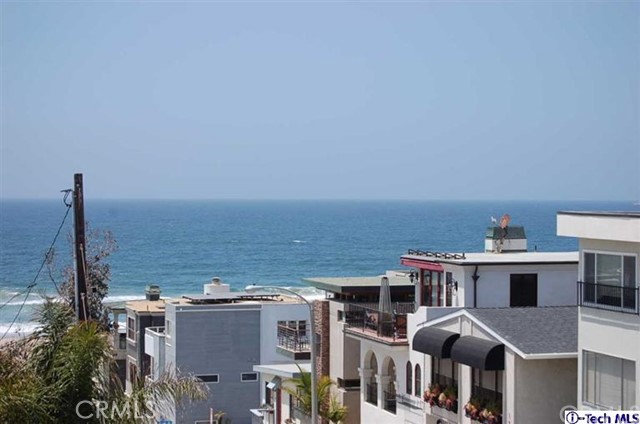 98 Manhattan Avenue, Manhattan Beach, California 90266, 3 Bedrooms Bedrooms, ,1 BathroomBathrooms,Residential,Sold,Manhattan,214018006