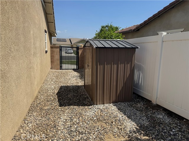 Detail Gallery Image 23 of 25 For 14399 Fairchild Dr, Corona,  CA 92880 - 3 Beds | 2 Baths