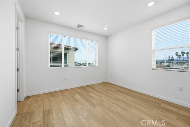 Detail Gallery Image 34 of 55 For 9335 via Azul, Pico Rivera,  CA 90660 - 3 Beds | 3 Baths