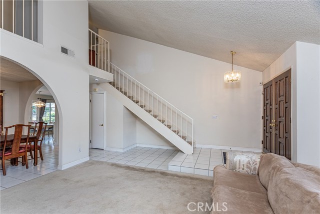 Detail Gallery Image 24 of 33 For 18644 Nau Ave, Porter Ranch,  CA 91326 - 4 Beds | 2/1 Baths