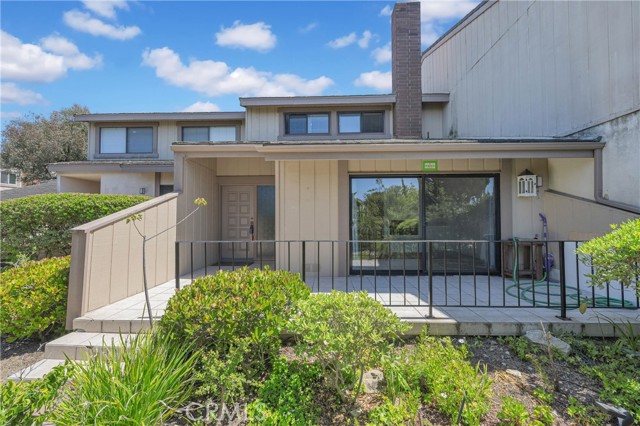 Detail Gallery Image 3 of 40 For 6325 Ridgepath Ct, Rancho Palos Verdes,  CA 90275 - 3 Beds | 3 Baths