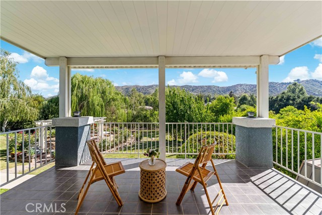 37321 Ironwood Drive, Yucaipa CA: https://media.crmls.org/medias/d3773441-8790-45a7-99d6-e416f80e6247.jpg