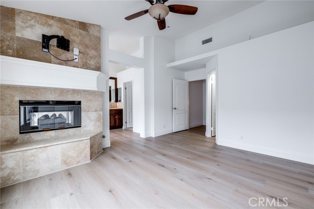 Detail Gallery Image 15 of 16 For 581 N Pageant Dr #D,  Orange,  CA 92869 - 2 Beds | 2/1 Baths