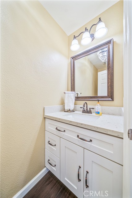 Detail Gallery Image 16 of 44 For 5569 Spur Ct, Fontana,  CA 92336 - 4 Beds | 2/1 Baths