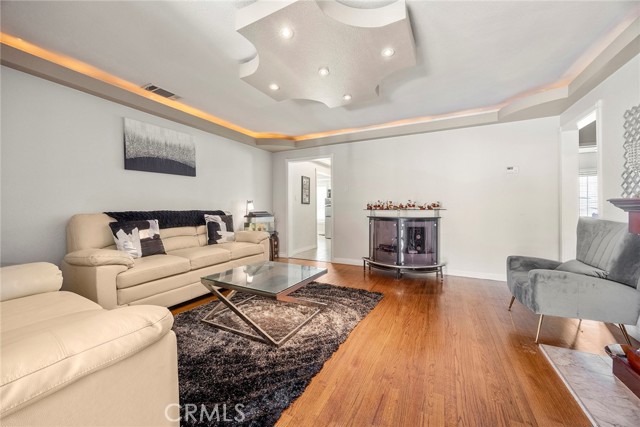 Detail Gallery Image 9 of 26 For 8049 Coral Bell, Buena Park,  CA 90620 - 4 Beds | 3 Baths