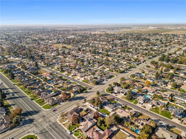 Detail Gallery Image 10 of 56 For 7204 Arleta Ave, Bakersfield,  CA 93308 - 4 Beds | 3 Baths