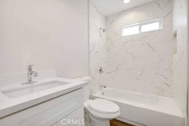 1234 W 89th Street, Los Angeles CA: https://media.crmls.org/medias/d378678e-c20c-40d9-8e4e-bd8a8ce064eb.jpg